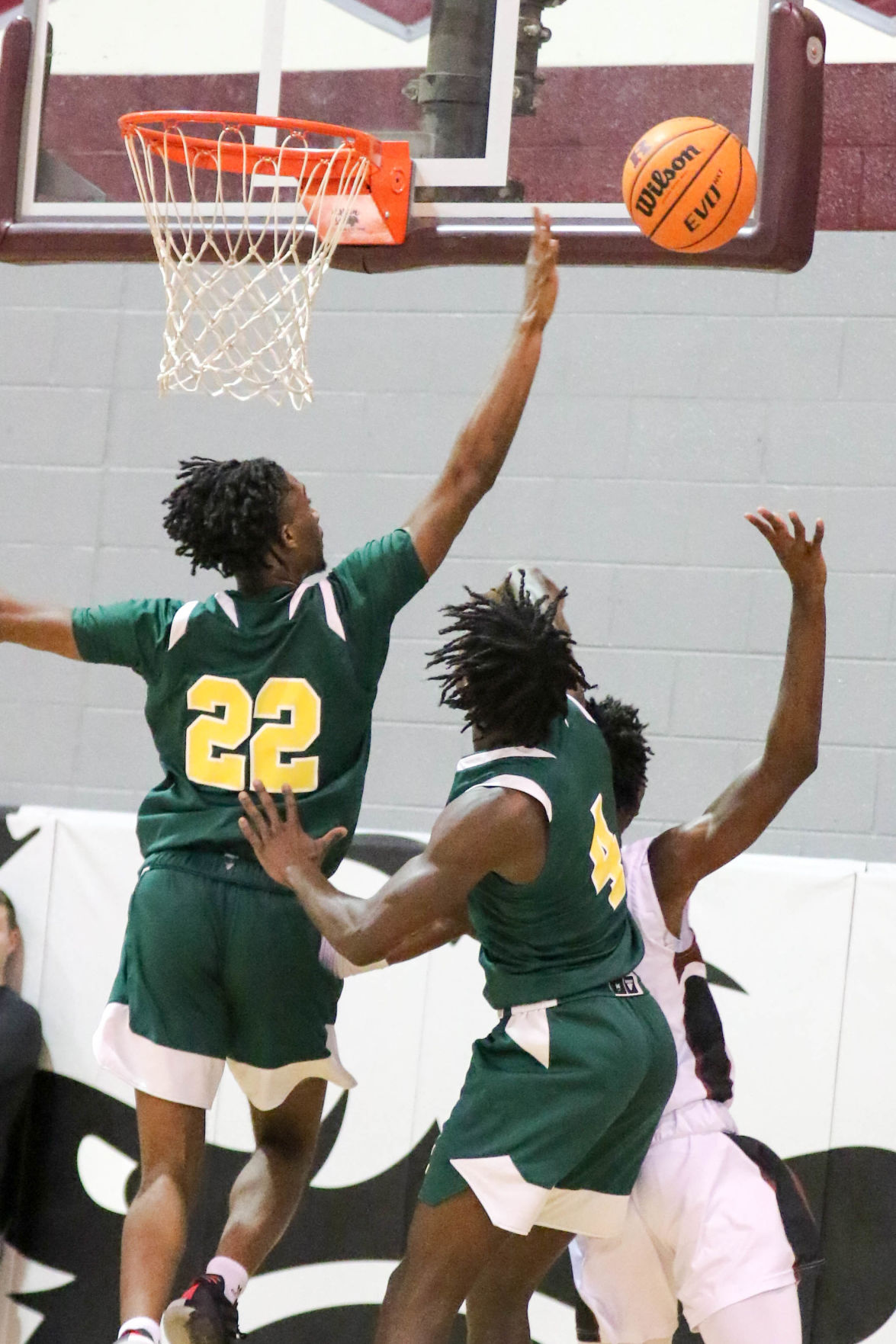 Boys Basketball-28.jpg